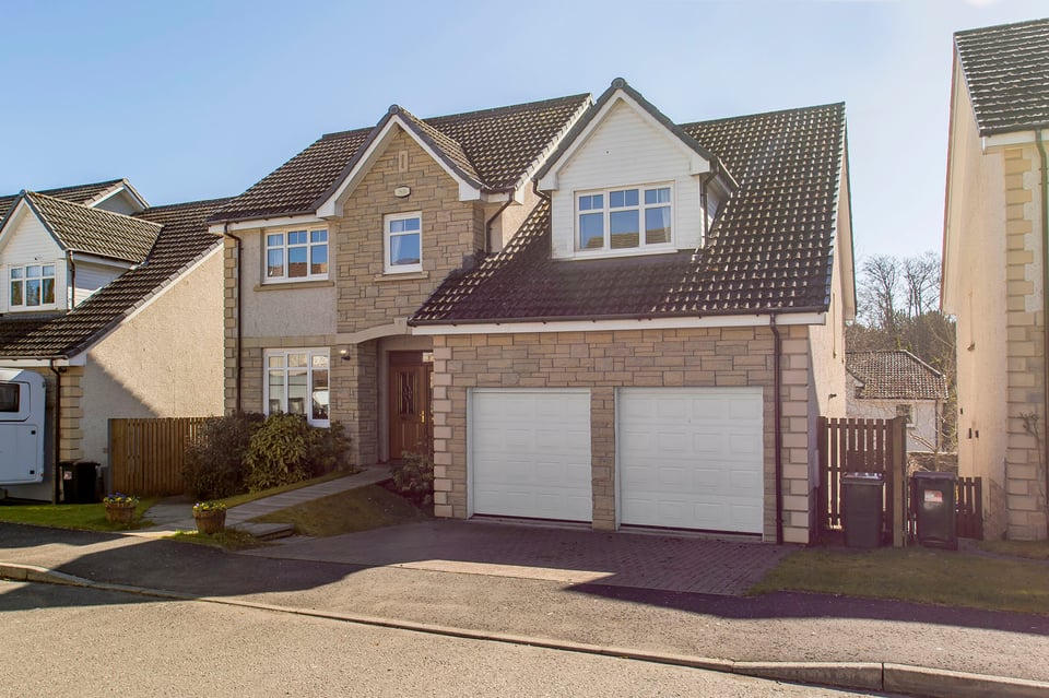 Detached House for sale in Perth 49 Ross Avenue, Perth Thorntons