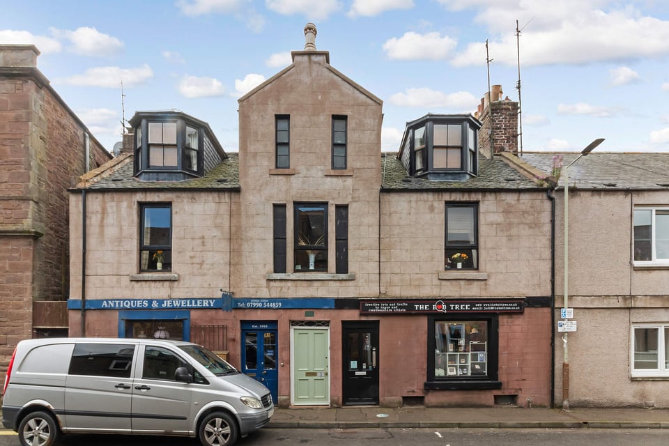 Flat for sale in Montrose 3 Lowerhall Street, Montrose Thorntons