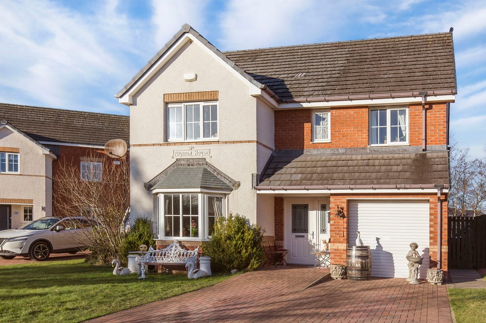 Detached House for sale in Rosewell 37 Lindsay Circus, Rosewell