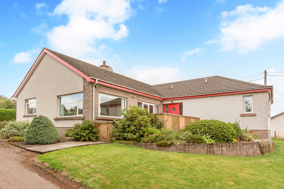 Detached Bungalow for sale in Alyth Benfield, Losset Road, Alyth
