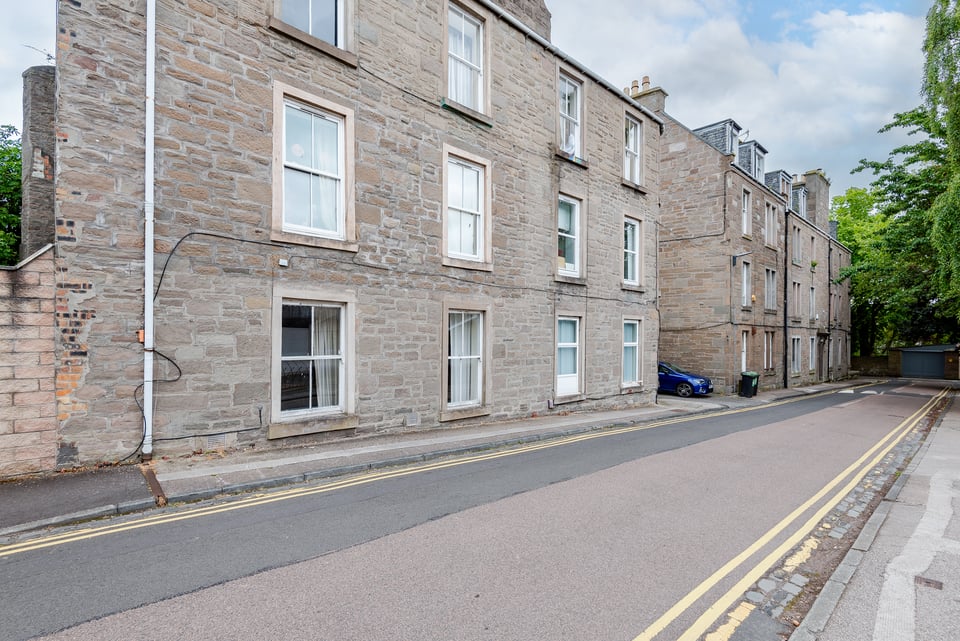 Flat for sale in Dundee 38b, Seafield Road, Dundee Thorntons Property
