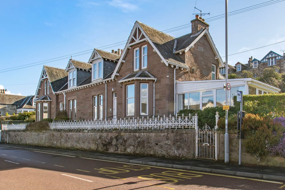 House for sale in NewportonTay 12 Riverside Road, Wormit, Newport