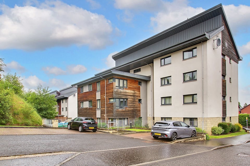 Flat for sale in Perth 61 Morris Court, Perth Thorntons Property