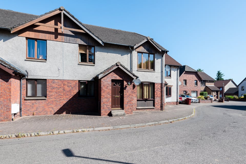 Flat for sale in Dundee 18 Charlotte Close, Dundee Thorntons Property
