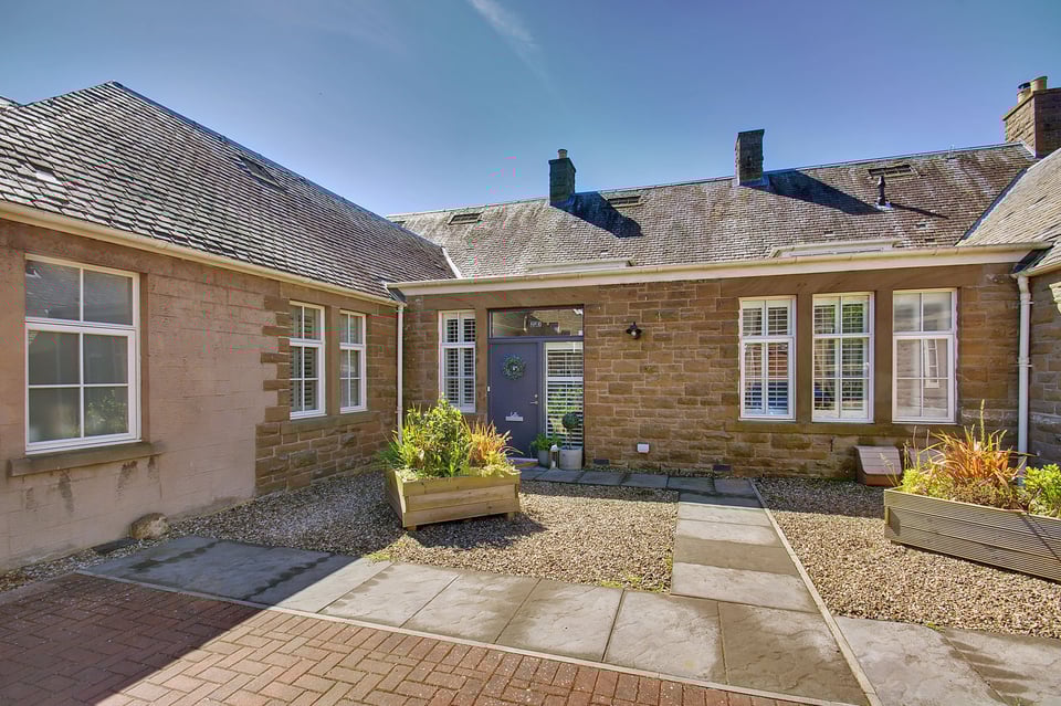 Detached Bungalow for sale in Dundee 10 Errol Road, Invergowrie