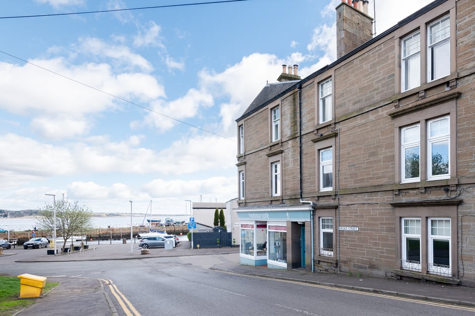 Flat for sale in Tayport 1 Catherine Place, Tayport Thorntons Property