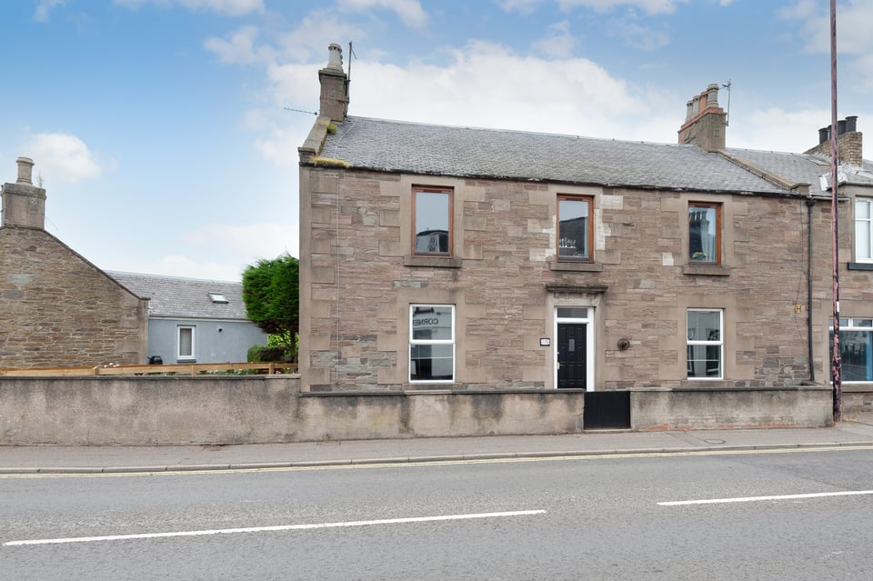 Flat for sale in Carnoustie 170 Dundee Street, Carnoustie Thorntons