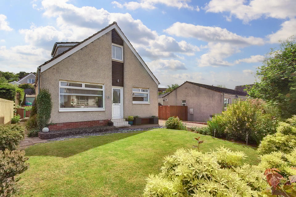 Detached House for sale in St Andrews 15 Aikman Place, St Andrews