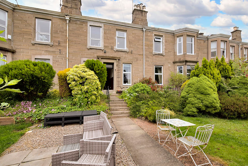 Flat for sale in Dundee | 2c, St Johnswood Terrace, Dundee | Thorntons ...