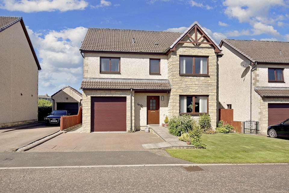 Detached House for sale in Forfar 3 Gowan Place, Forfar Thorntons