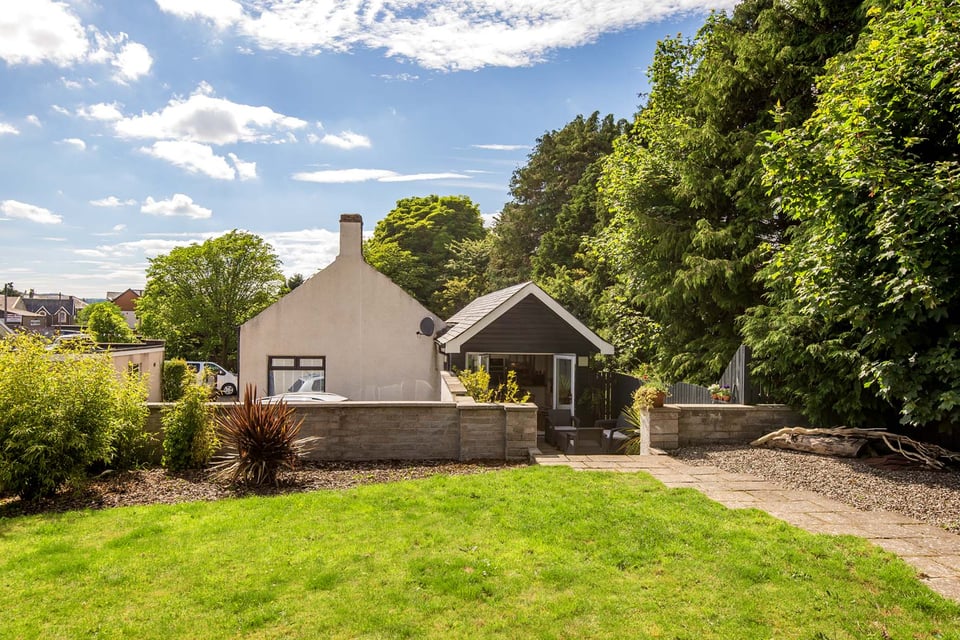 Detached Bungalow for sale in Dundee 28 Panmure Street, Broughty