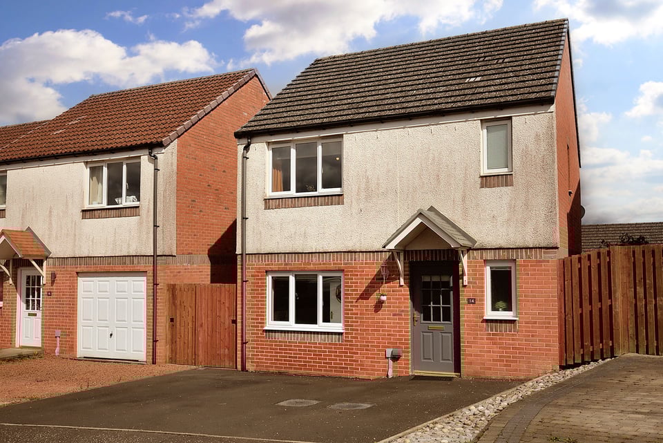 Detached House for sale in Kelty 14 Trinity Crescent, Kelty