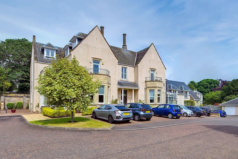 Flat for sale in Broughty Ferry 15 Bader Square, Broughty Ferry